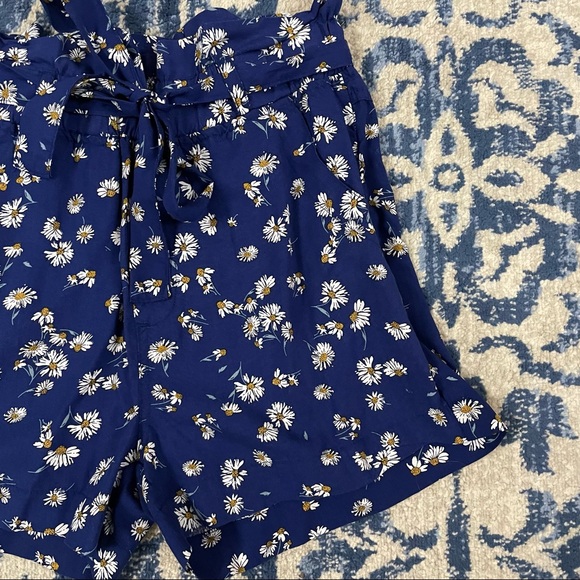 Blue Floral Shorts - Picture 15 of 15